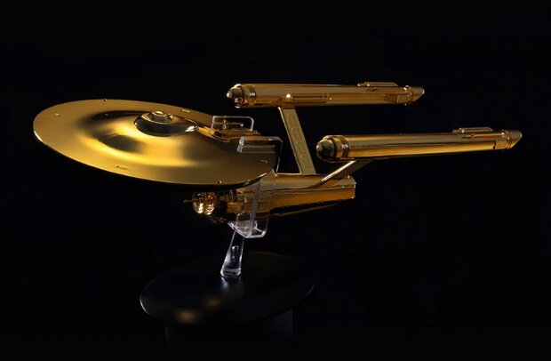 Eaglemoss model - Star Trek The Original Series XL Edition Gold SSSEN632 USS Enterprise NCC-1701