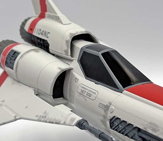 Eaglemoss model - Scifi Battlestar Galactica The Official Ships Collection 01-D Viper Mark II Hot Dog Call Sign Exclusive